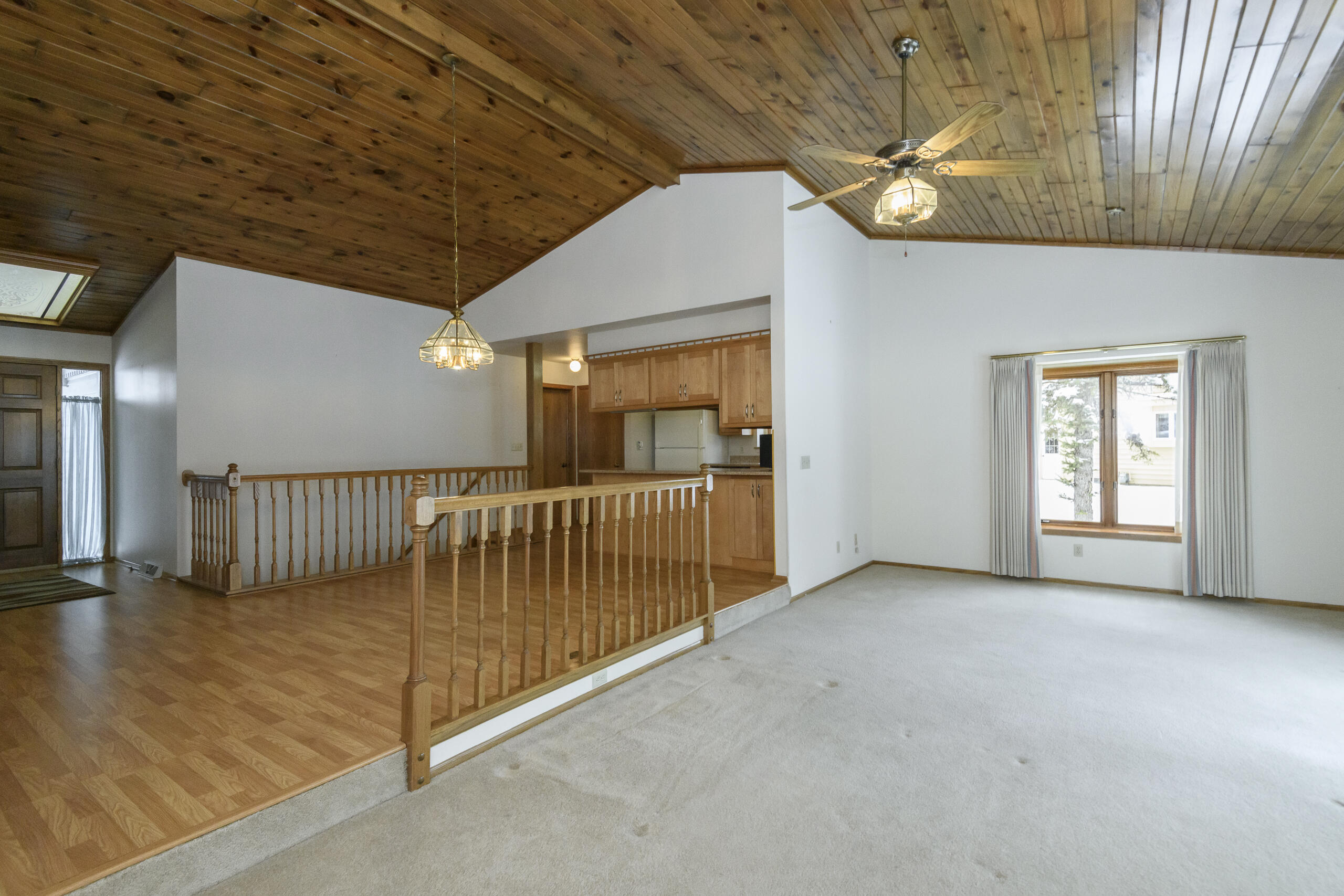 W180N9890 Riversbend Circle West Germantown, WI 53022 - Photo 7 of 39 Spacious and Open Concept