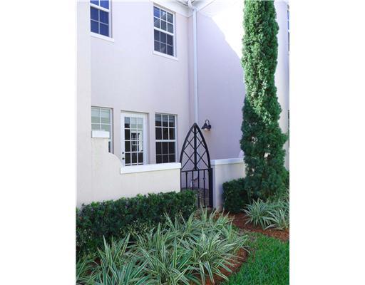 8296 Northwest 9th Avenue Boca Raton, FL 33487 - Photo 4 of 10 Additional Photo