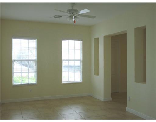 8296 Northwest 9th Avenue Boca Raton, FL 33487 - Photo 5 of 10 Additional Photo