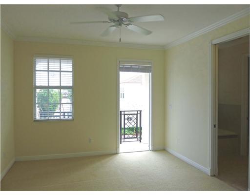 8296 Northwest 9th Avenue Boca Raton, FL 33487 - Photo 6 of 10 Additional Photo
