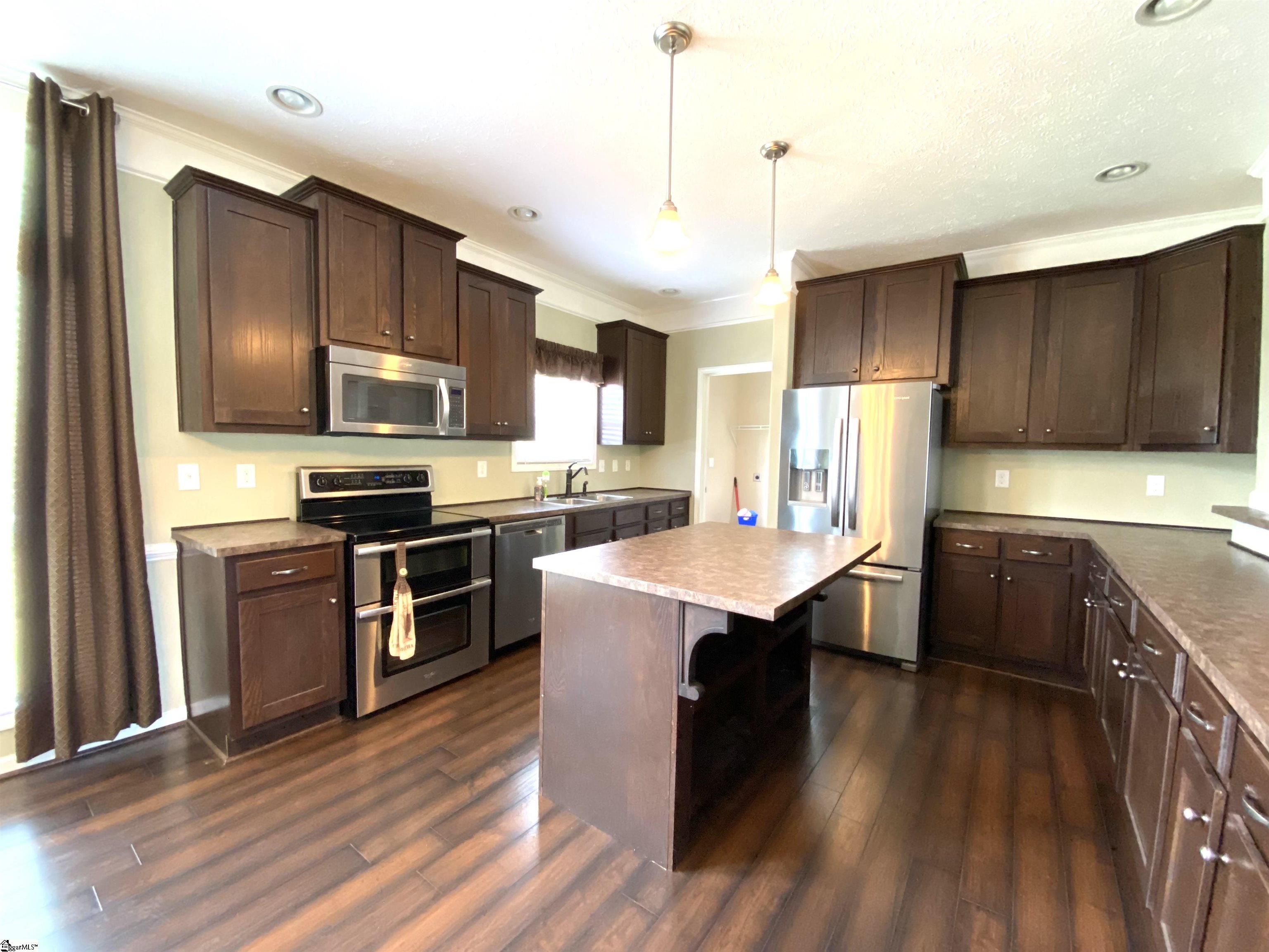 343 Fairgrounds Road Laurens, SC 29360 - Photo 7 of 29 Gallery Image 7