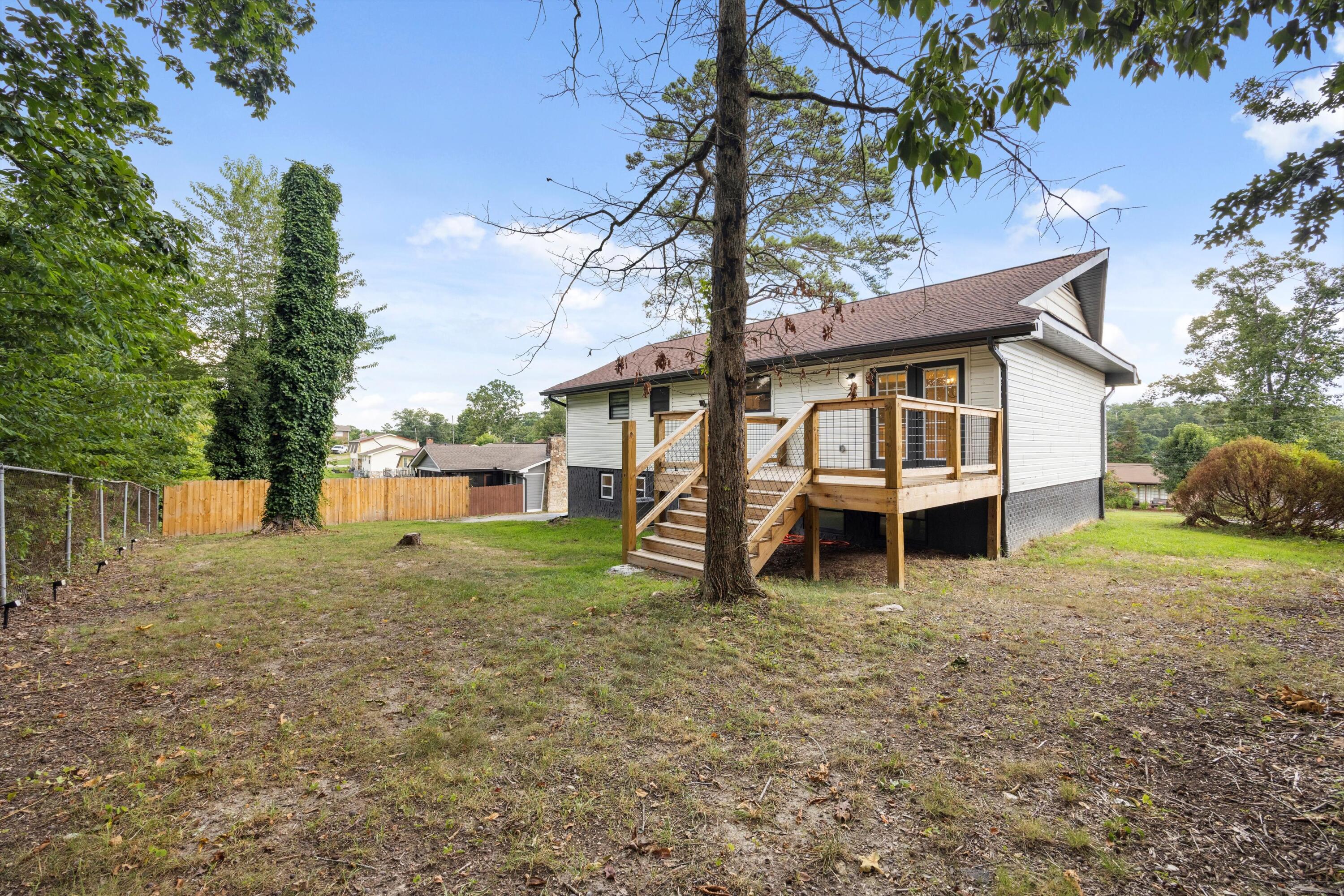 2427 Maplewood Drive Chattanooga, TN 37421 - Photo 28 of 29 33-090A3579