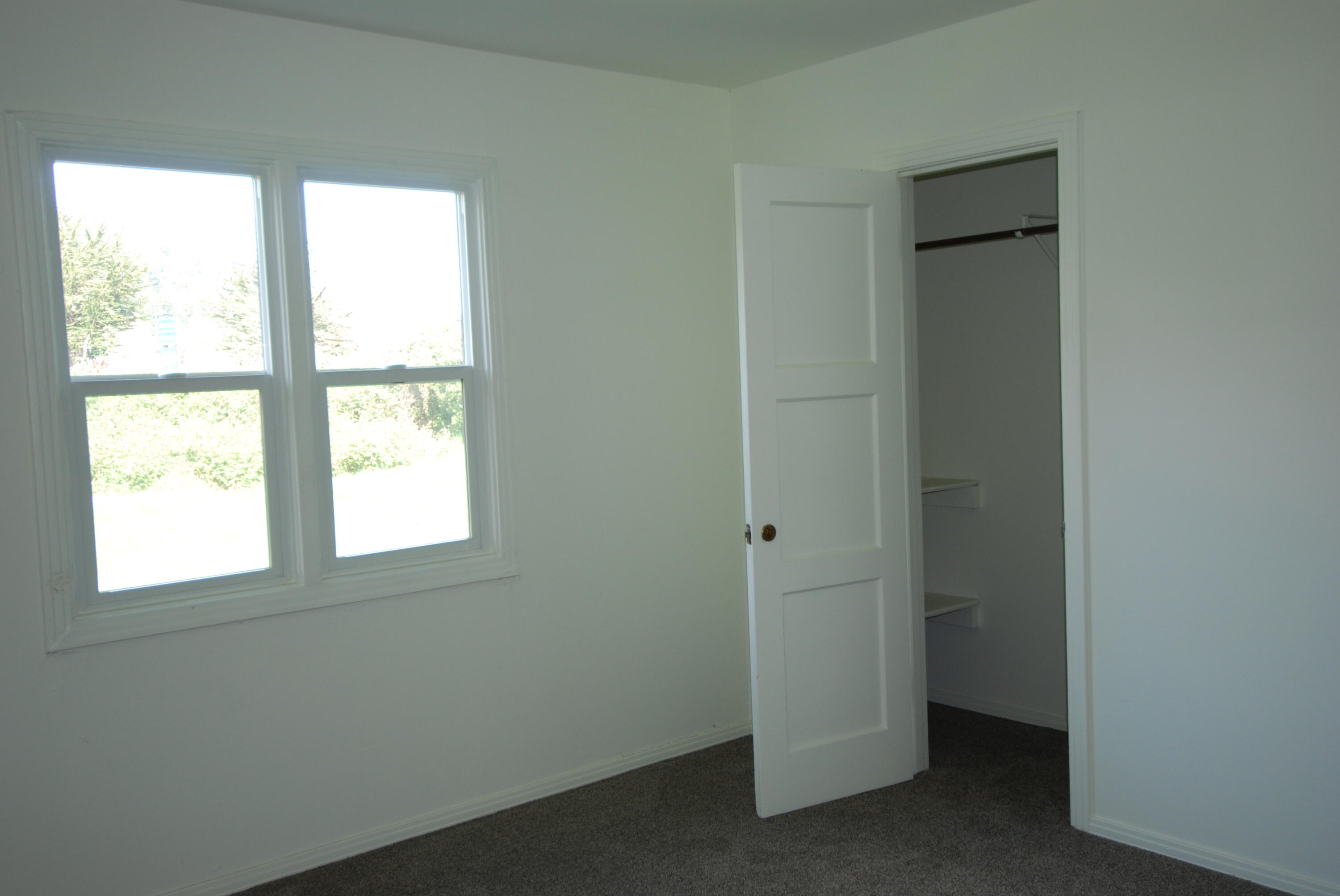655 Rigby Avenue Rio Dell, CA 95562 - Photo 8 of 20 Bedroom Two