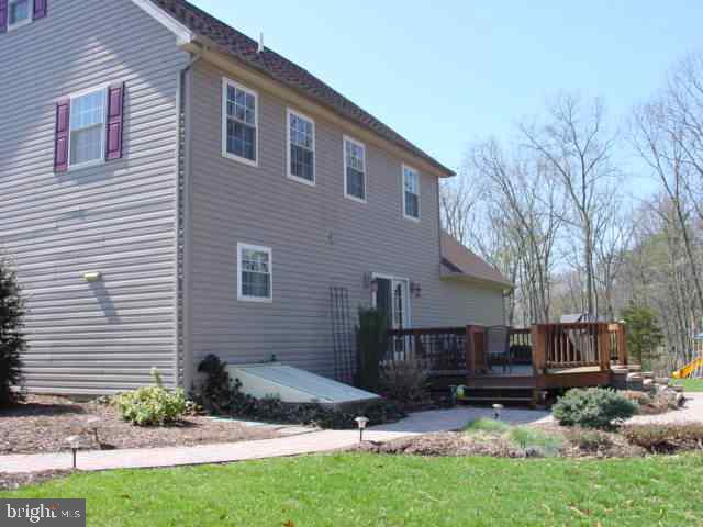 563 Airy View Road Shermans Dale, PA 17090 - Photo 3 of 23 Gallery Image 3