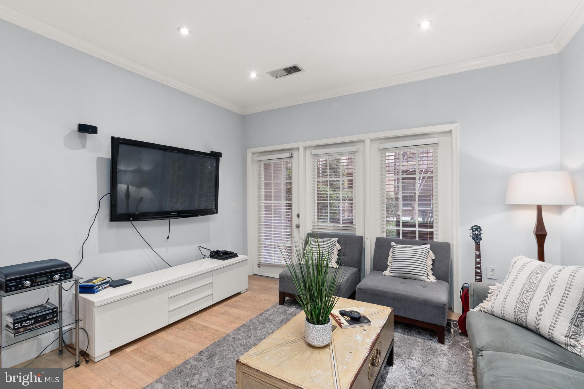 11800 Old Georgetown Road, Unit 1120 Rockville, MD 20852 - Photo 3 of 44