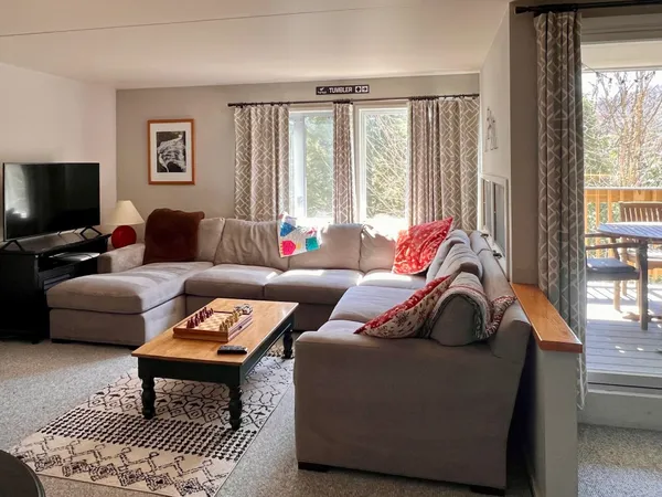 $275,000 | 102 Upper Phase Road, Unit 71, Warren, VT 05674