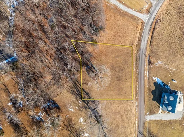 $10,000 | Lot 2675 Lake Viking Terrace, Altamont, MO 64620