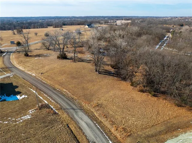 $10,000 | Lot 2675 Lake Viking Terrace, Altamont, MO 64620