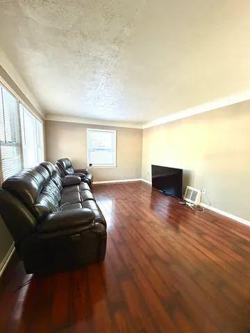 $283,999 | 23551 Geneva Street, Oak Park, MI 48237