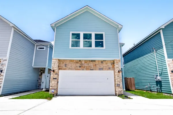 $2,200 | 8628 Scott Street, Houston, TX 77051