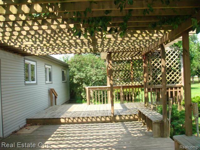 46322 Bemis Road Belleville, MI 48111 - Photo 16 of 16 Deck