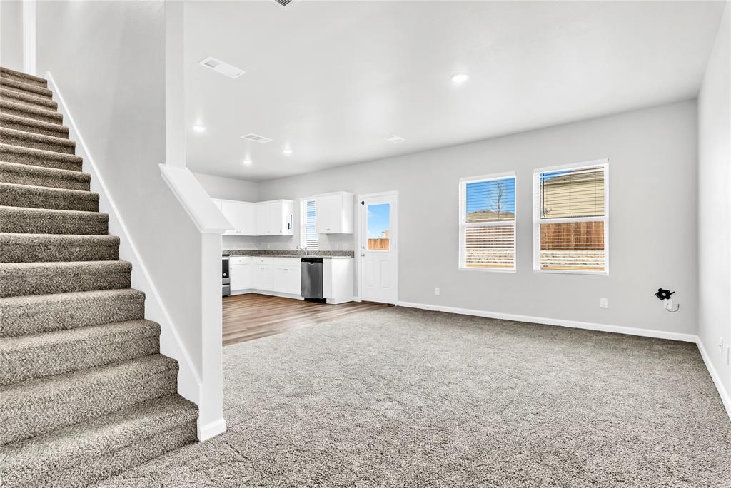 2119 Hamilton Street Princeton, TX 75407 - Photo 8 of 31