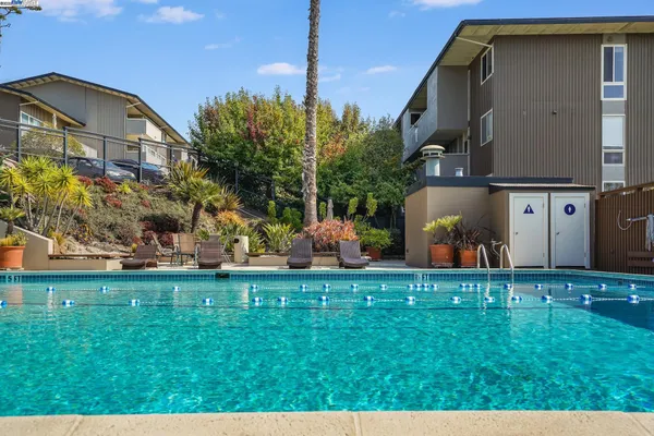 $3,795 | 34 Andrew Drive, Unit 132, Tiburon, CA 94920