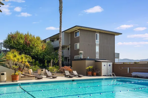 $3,795 | 34 Andrew Drive, Unit 132, Tiburon, CA 94920