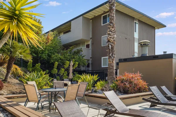 $3,795 | 34 Andrew Drive, Unit 132, Tiburon, CA 94920
