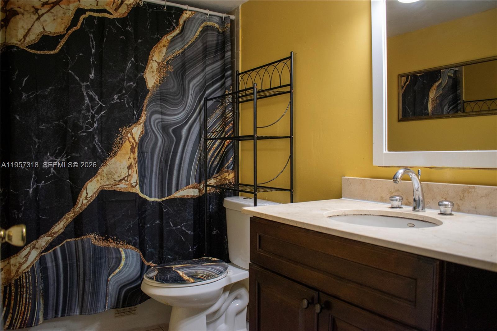 4144 Inverrary Drive, Unit 15G Lauderhill, FL 33319 - Photo 11 of 36