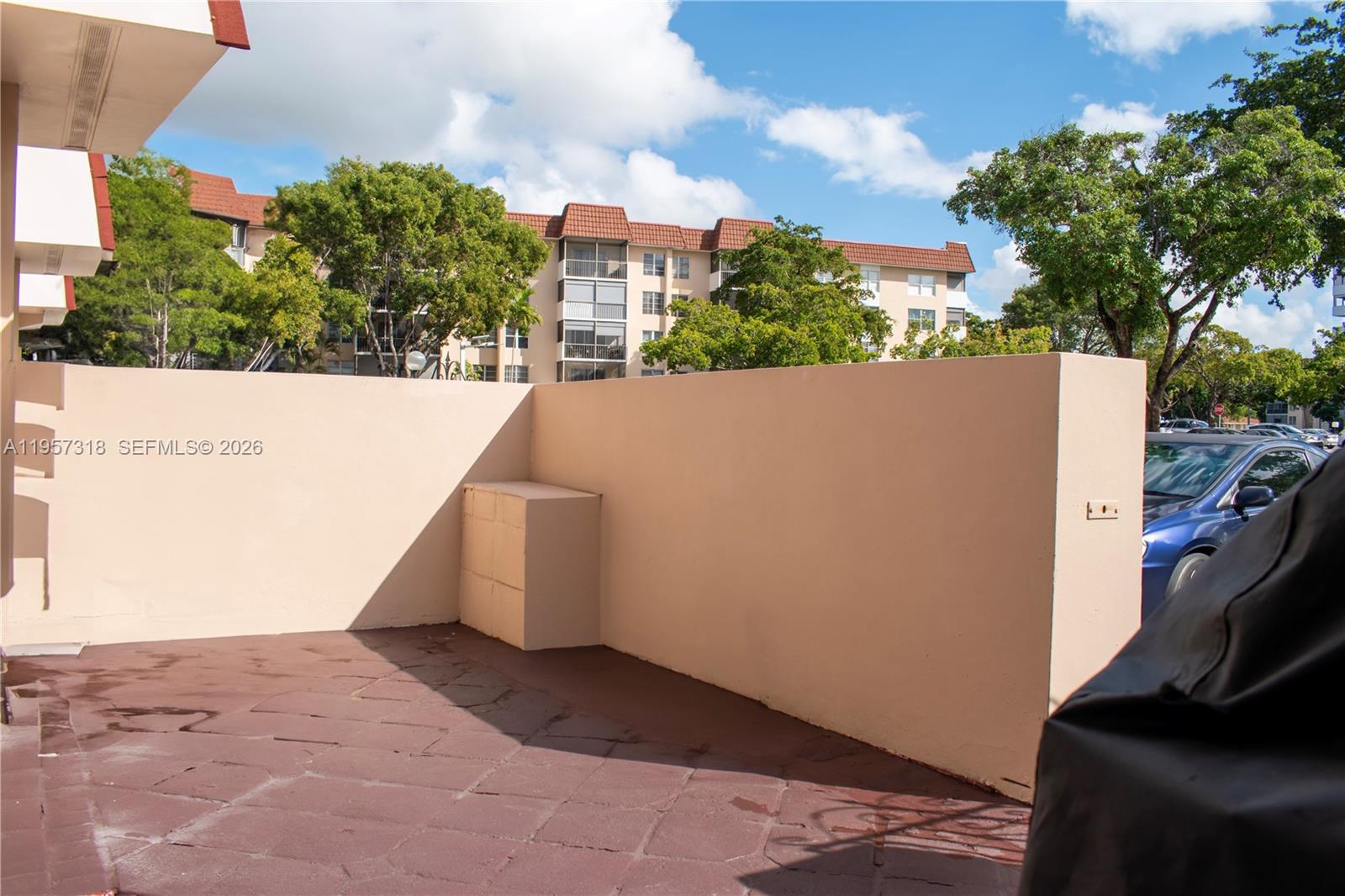 4144 Inverrary Drive, Unit 15G Lauderhill, FL 33319 - Photo 6 of 36