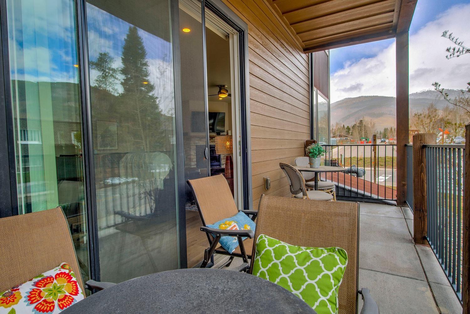 235 La Bonte Street, Unit 108 Dillon, CO 80435 - Photo 13 of 38 a balcony view with a couch