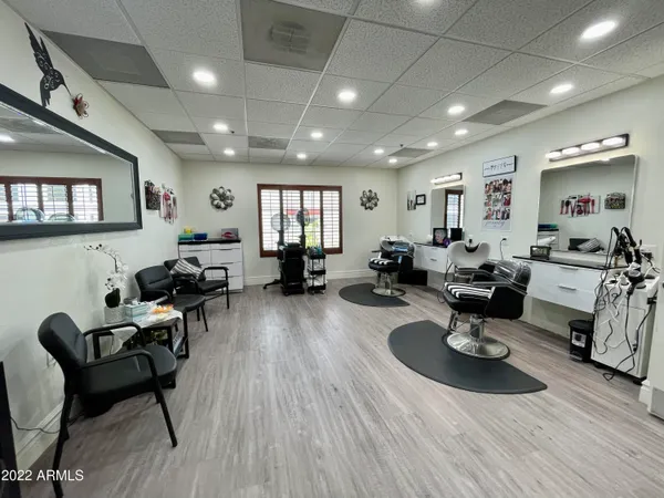 $3,355 | 6945 East Main Street, Mesa, AZ 85207