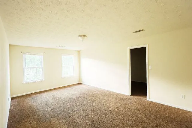 $315,000 | 3080 Country Farms Drive, Snellville, GA 30039