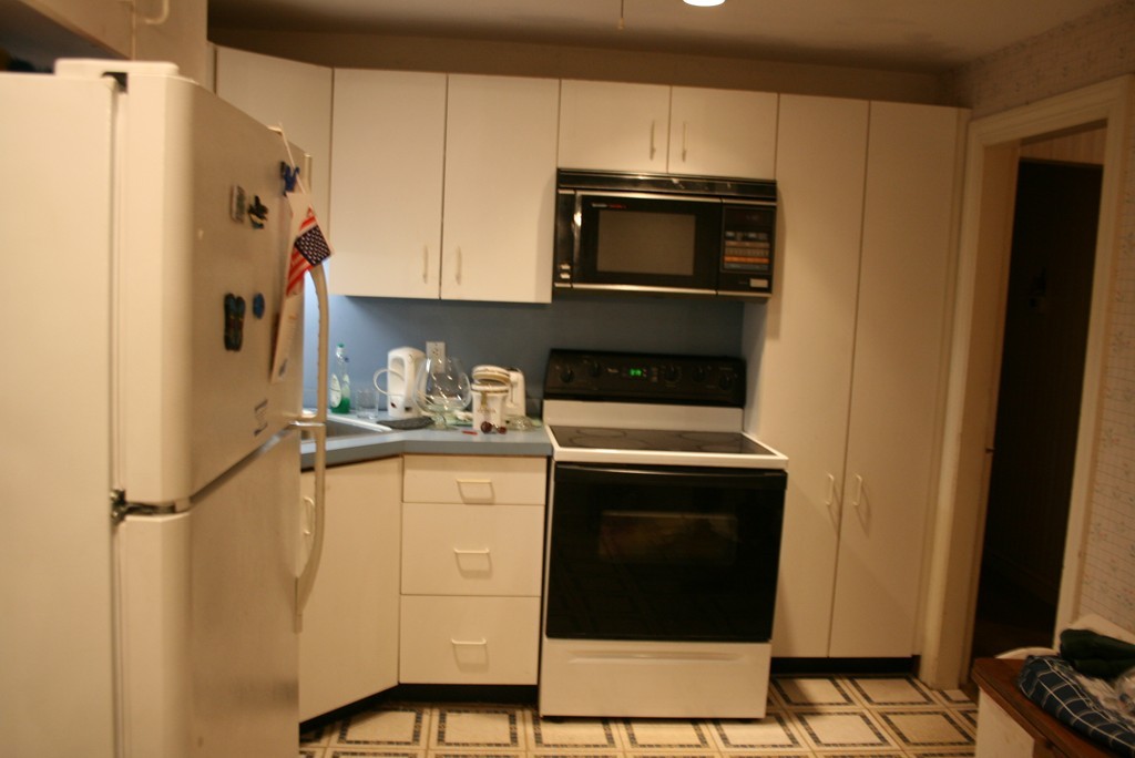 79 Silver Brook Road Milton, MA 02186 - Photo 5 of 16 Gallery Image 5