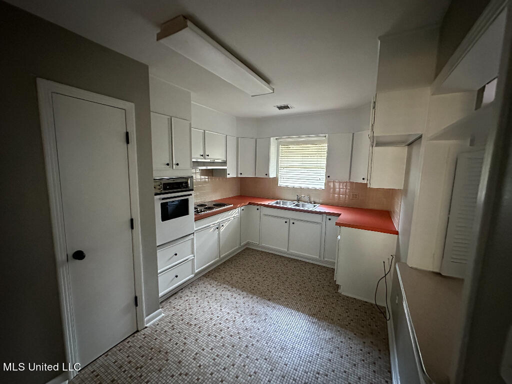 104 Clower Avenue Long Beach, MS 39560 - Photo 13 of 23 12