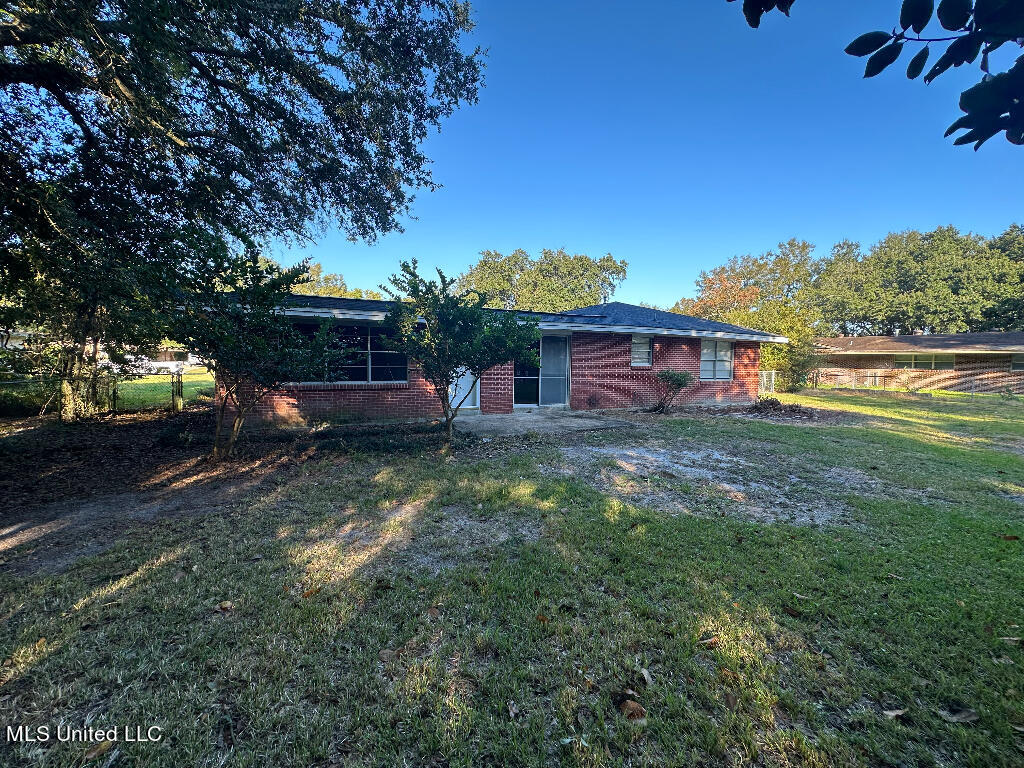 104 Clower Avenue Long Beach, MS 39560 - Photo 4 of 23 03