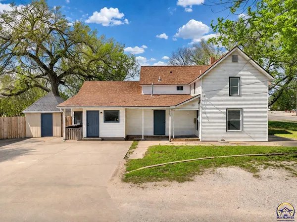 $315,000 | 802 West Bertrand Street, St. Marys, KS 66536