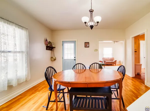 $315,000 | 802 West Bertrand Street, St. Marys, KS 66536