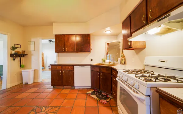 $315,000 | 802 West Bertrand Street, St. Marys, KS 66536
