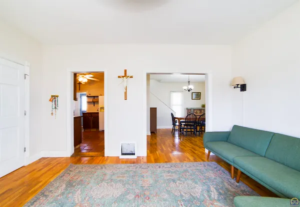 $315,000 | 802 West Bertrand Street, St. Marys, KS 66536