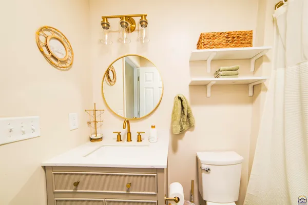 $315,000 | 802 West Bertrand Street, St. Marys, KS 66536