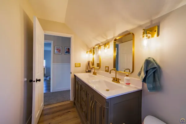 $315,000 | 802 West Bertrand Street, St. Marys, KS 66536