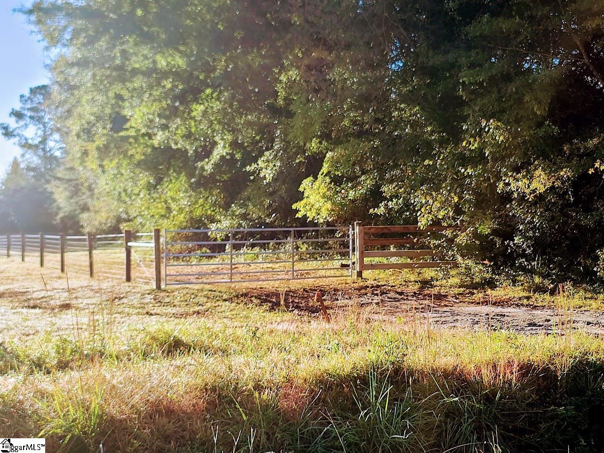 901 Old Shoals Junction Road, Donalds, SC 29638 Compass