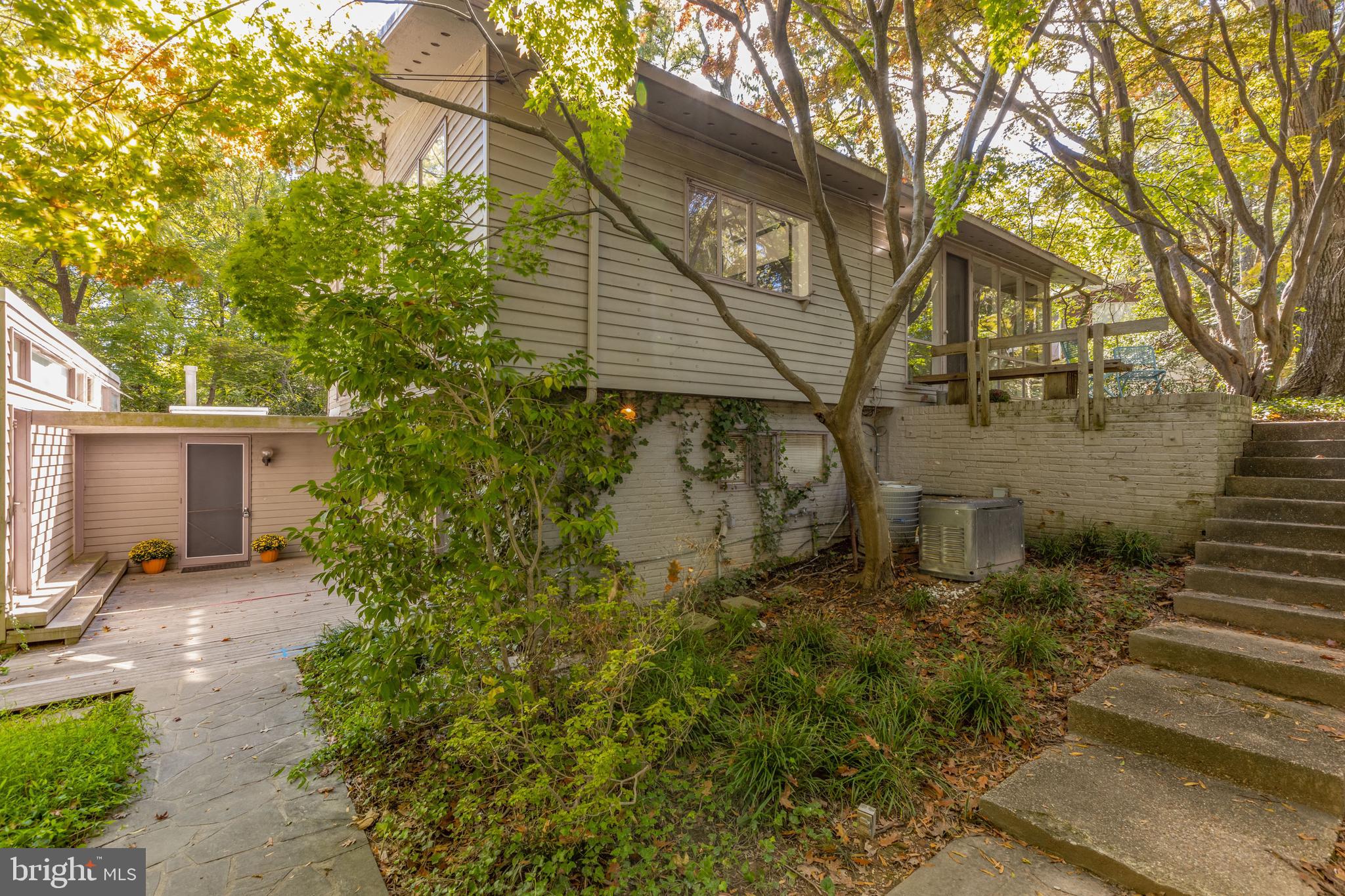 2007 Marthas Road Alexandria, VA 22307 - Photo 40 of 53 Gallery Image 40