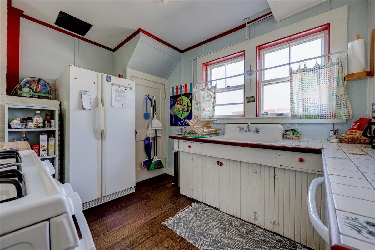 12 Ave 2 Scarborough, ME 04074 - Photo 11 of 35 08-12 Ave 2-8