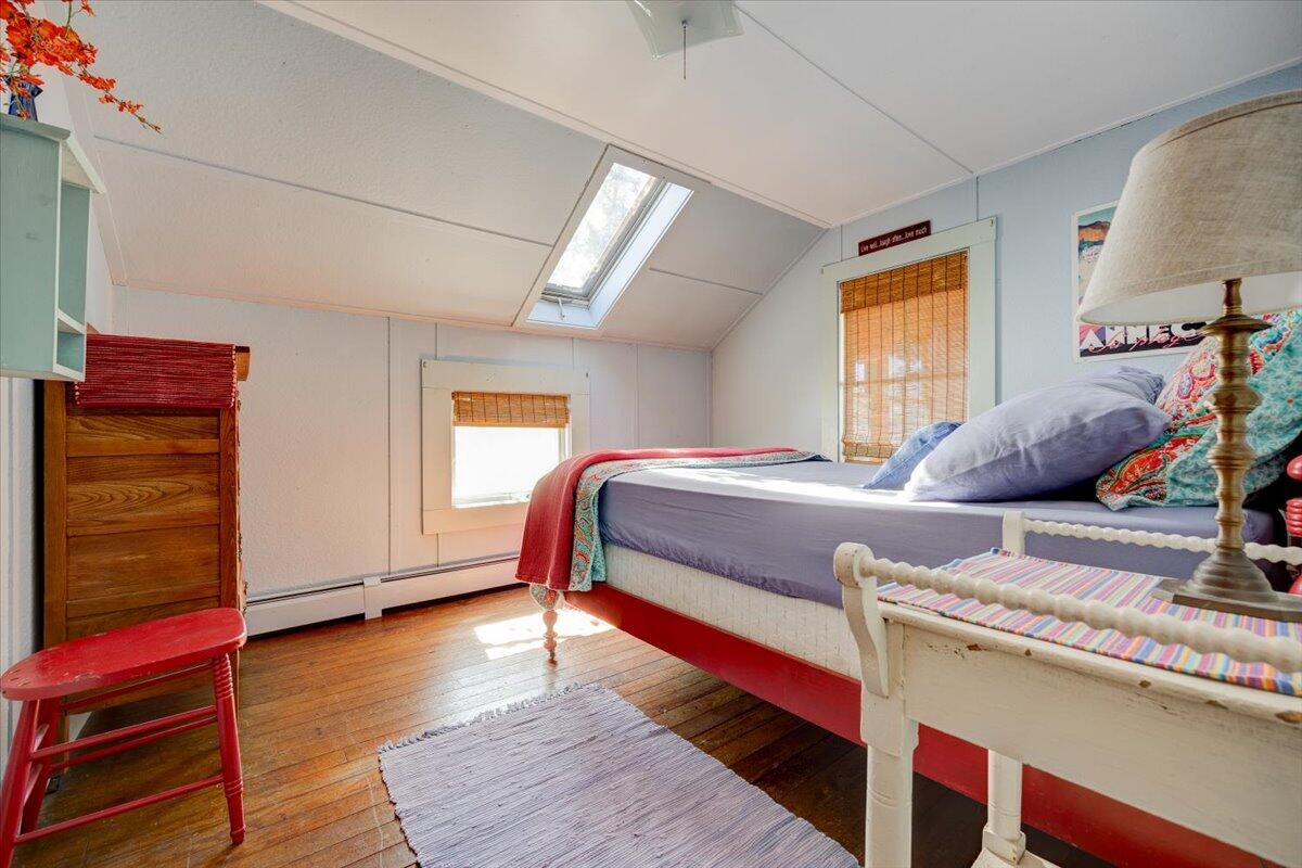 12 Ave 2 Scarborough, ME 04074 - Photo 19 of 35 18-12 Ave 2-18