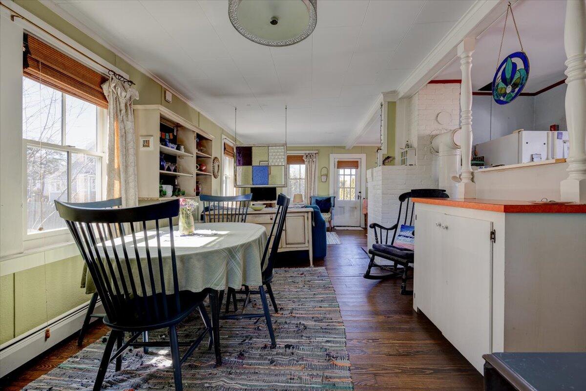 12 Ave 2 Scarborough, ME 04074 - Photo 9 of 35 06-12 Ave 2-6