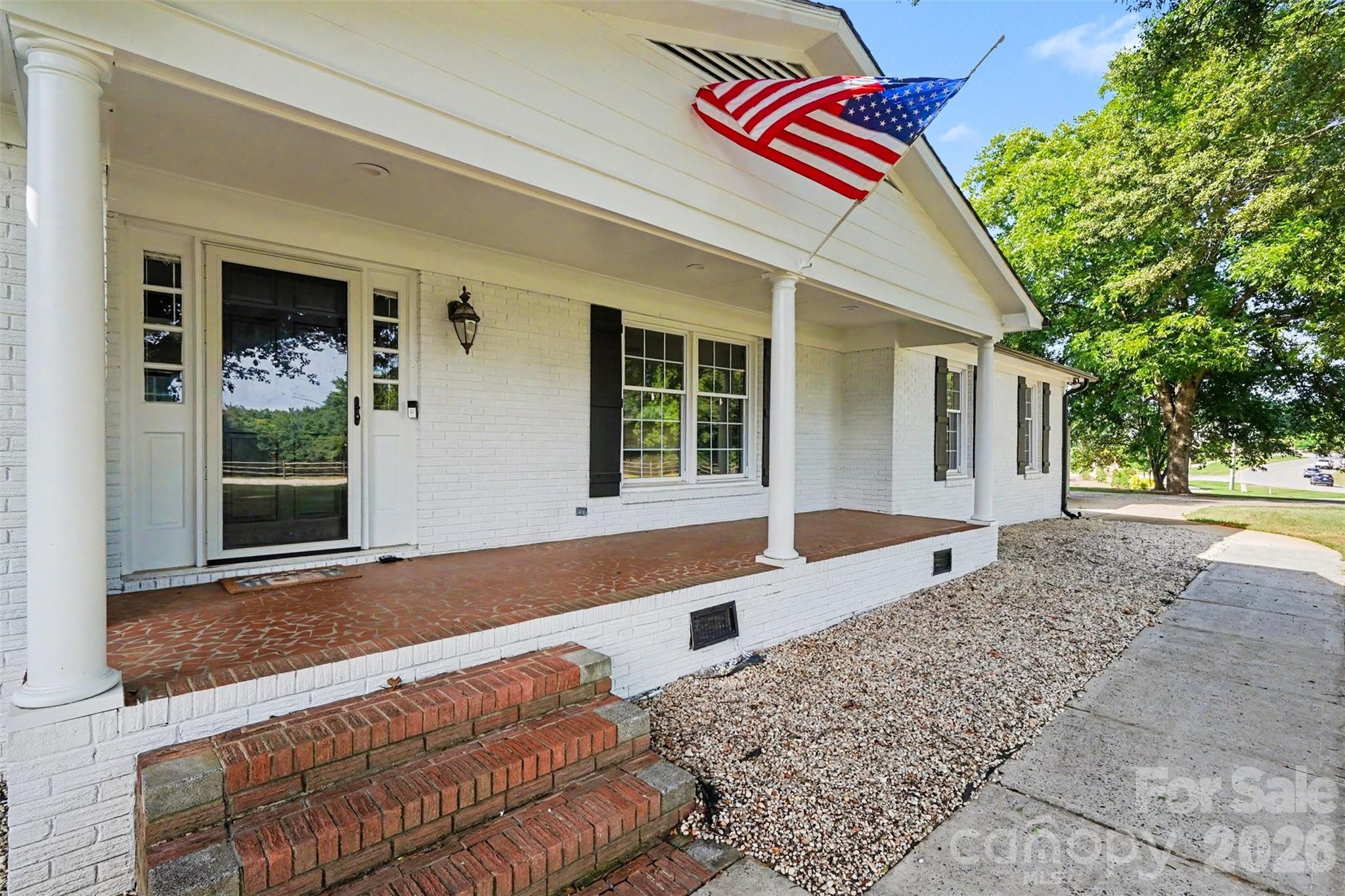 10858 Barberville Road Fort Mill, SC 29707 - Photo 4 of 35 Gallery Image 4