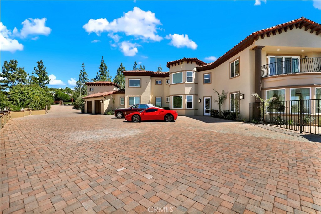 7231 Brandon Court Riverside, CA 92506 - Photo 5 of 69