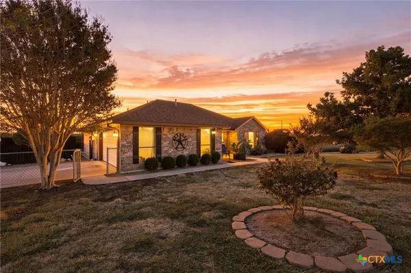 $430,000 | 1015 Bluebonnet Drive, Copperas Cove, TX 76522