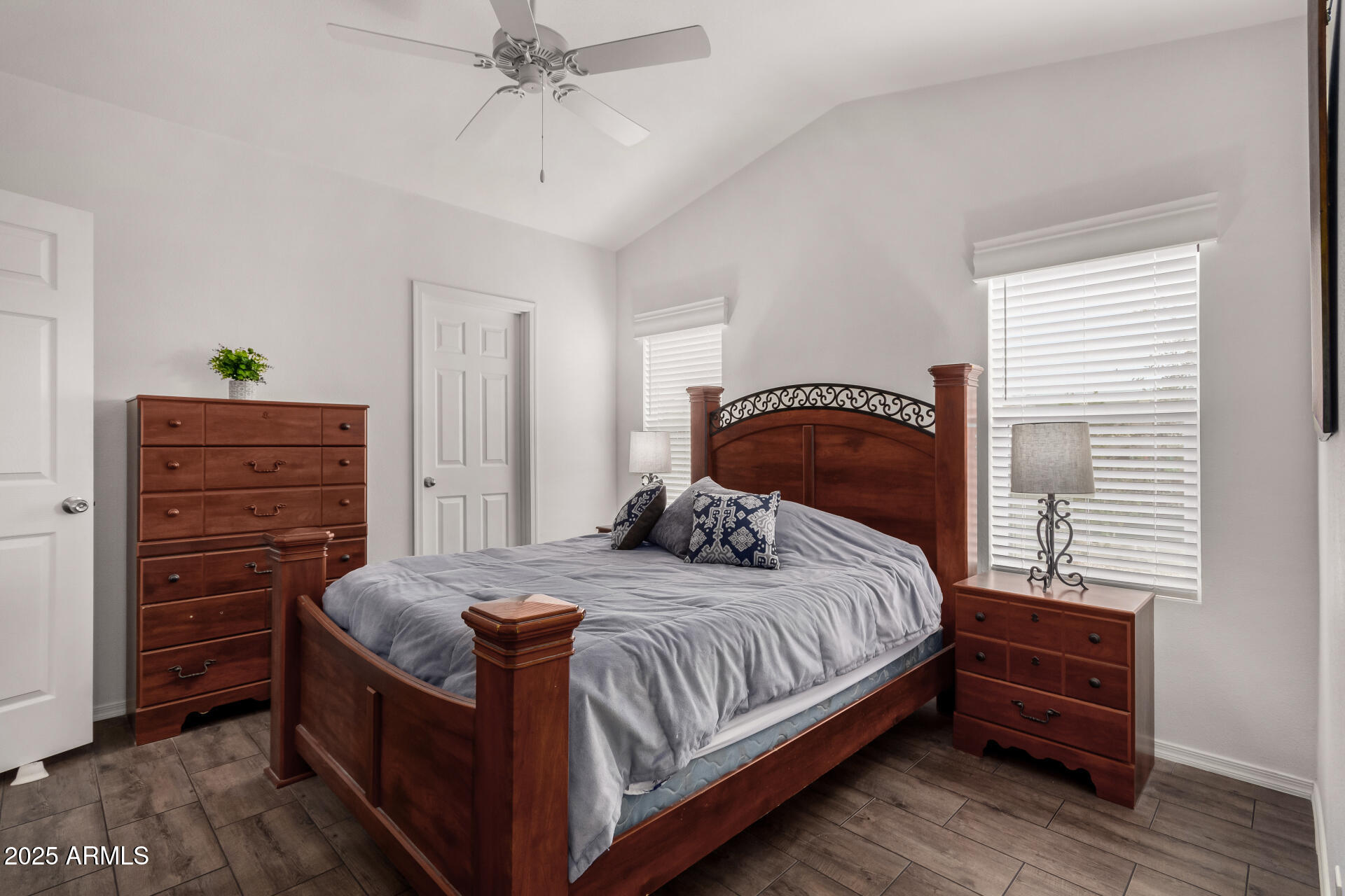 3301 South Goldfield Road, Unit 4065 Apache Junction, AZ 85119 - Photo 18 of 35 19 - Goldfield