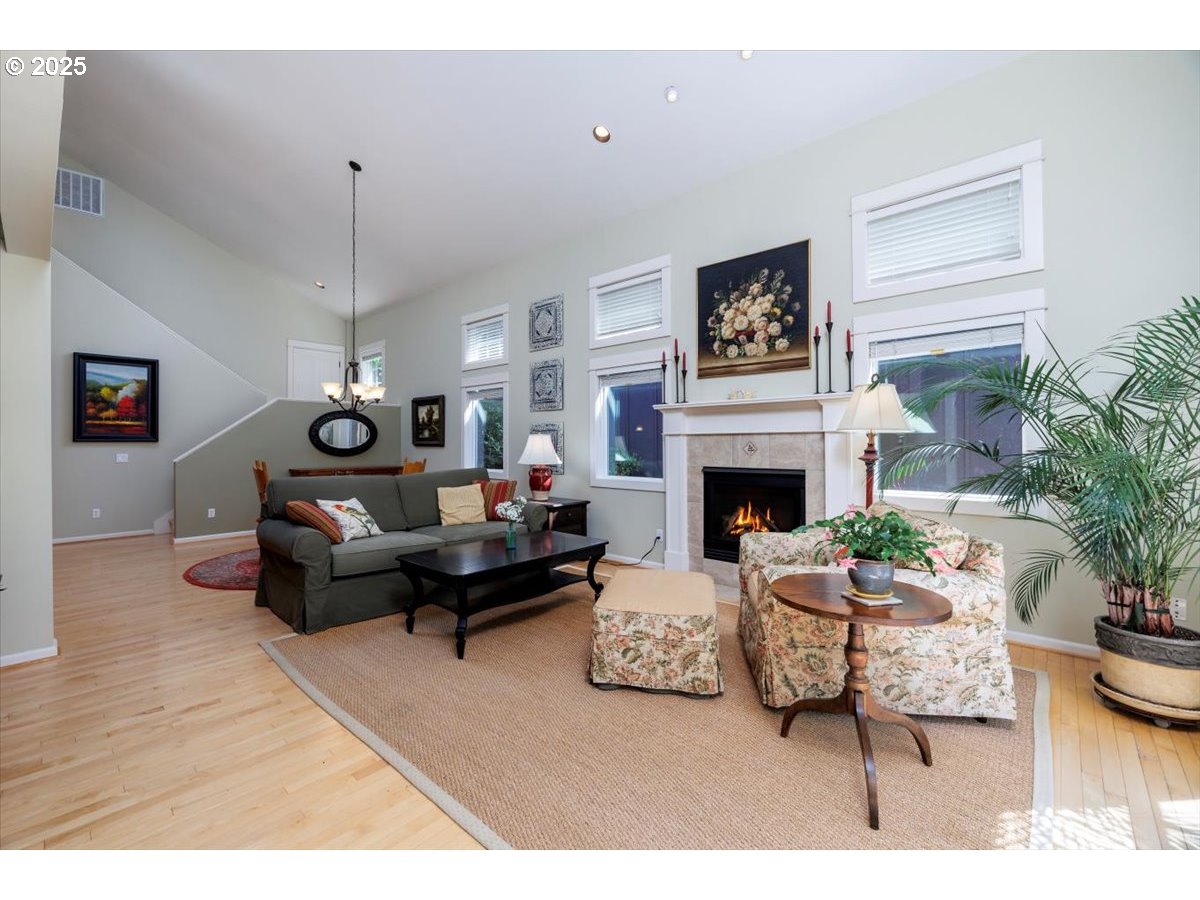 11002 Northwest Leahy Road Portland, OR 97229 - Photo 9 of 34 Gallery Image 9