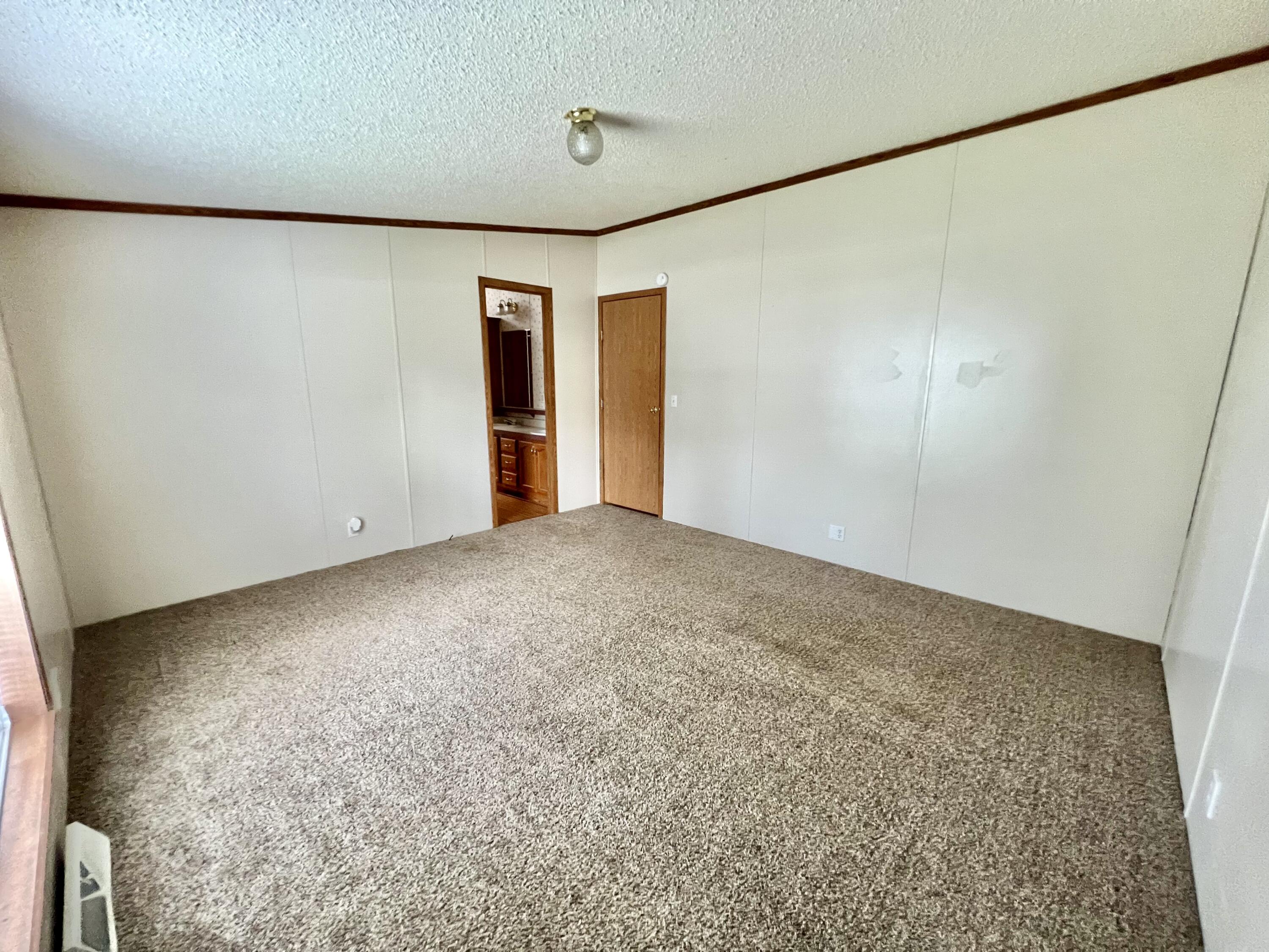 424 Compton Street Bronson, MI 49028 - Photo 8 of 15 73535B23-527B-43CE-9313-0261BE5CAB80
