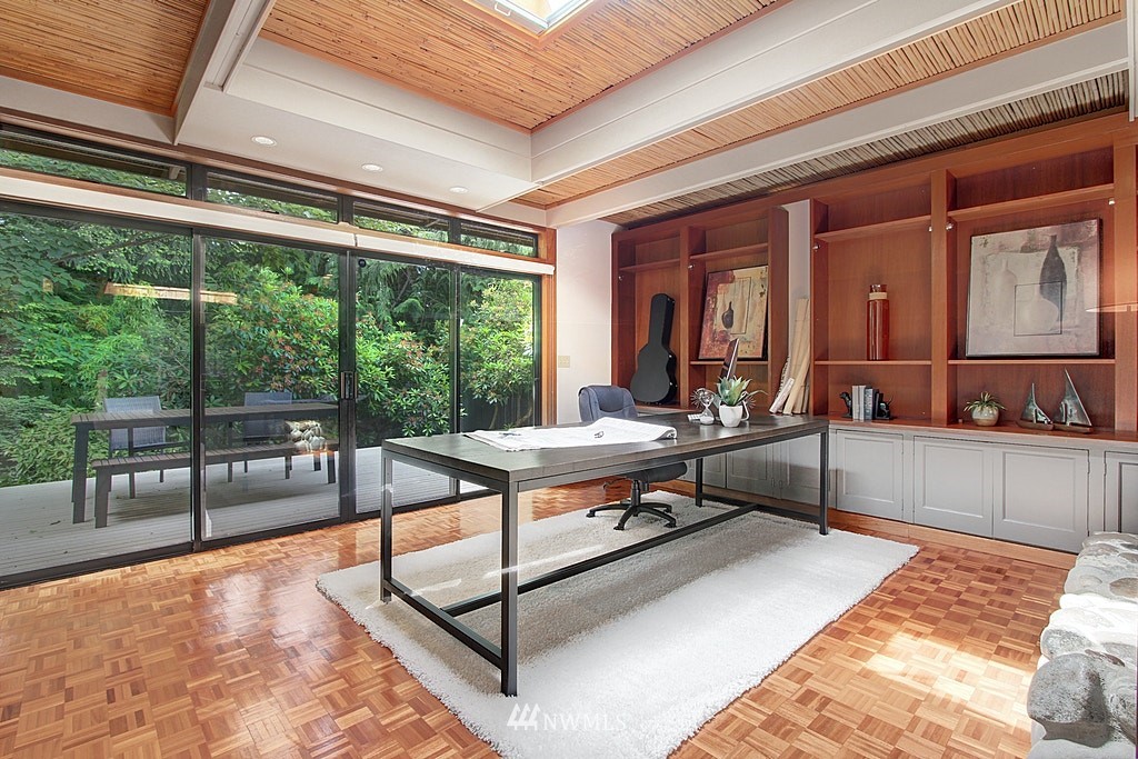 10624 Nottingham Road Edmonds, WA 98020 - Photo 20 of 36 Gallery Image 20