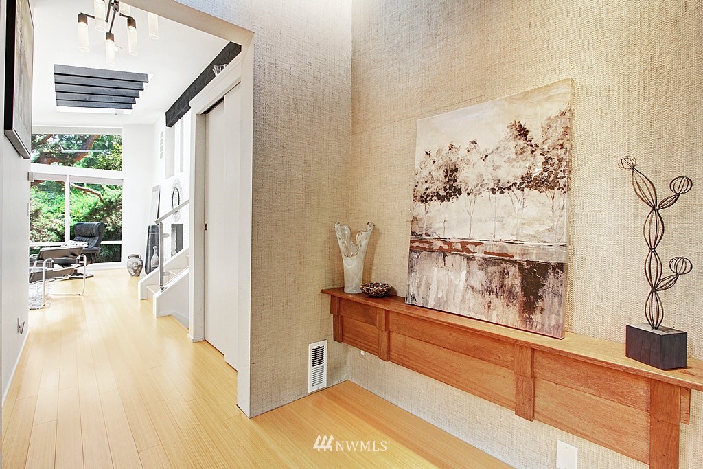 10624 Nottingham Road Edmonds, WA 98020 - Photo 21 of 36 Gallery Image 21