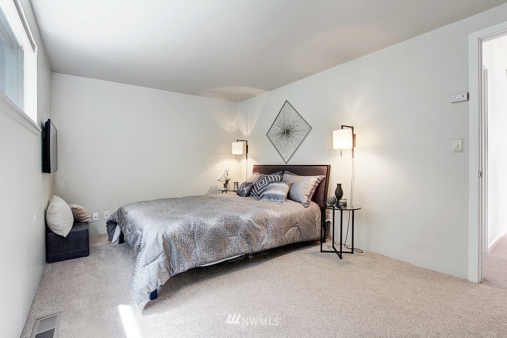 10624 Nottingham Road Edmonds, WA 98020 - Photo 26 of 36 Gallery Image 26