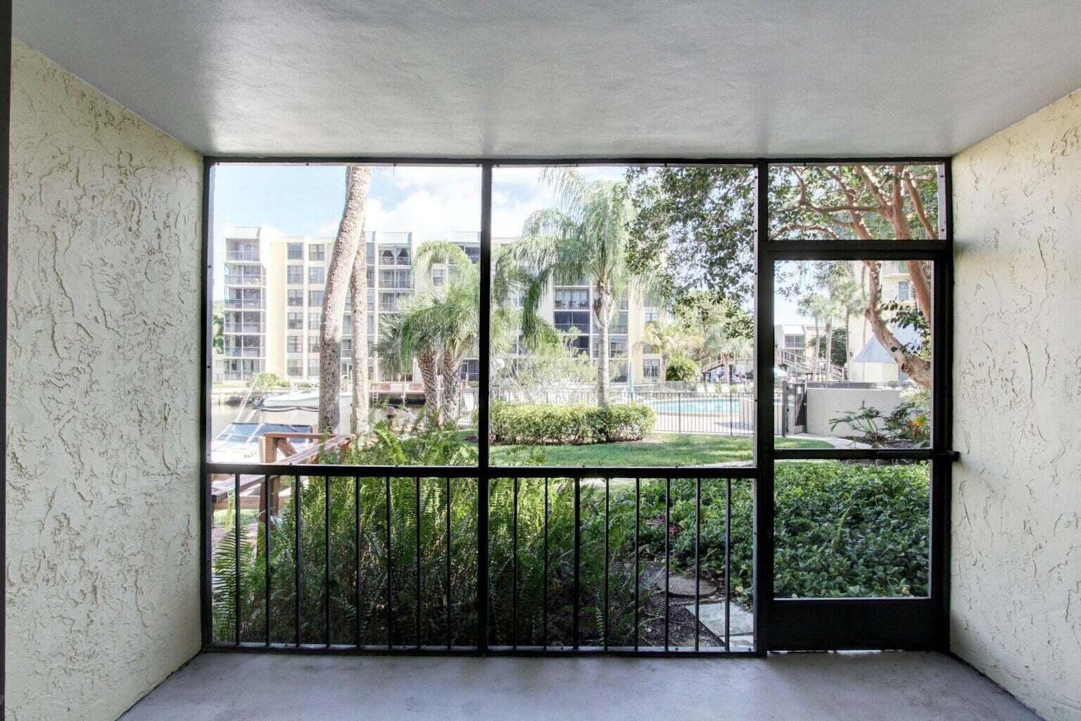 11 Royal Palm Way, Unit 1040 Boca Raton, FL 33432 - Photo 6 of 33 20220331201015222630000000-o
