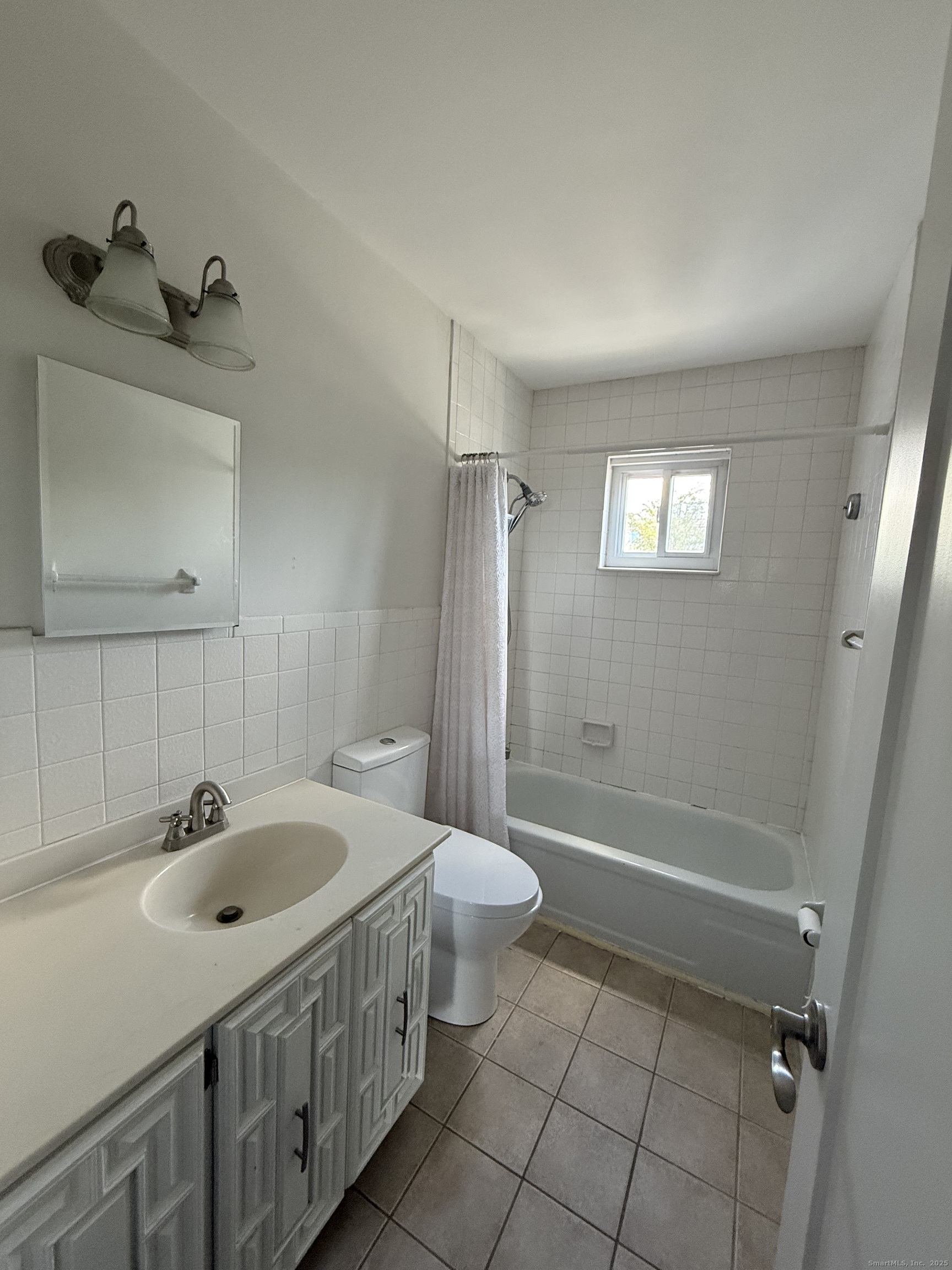 14 1/2 Fairview Avenue, Unit C7 Norwalk, CT 06850 - Photo 14 of 15