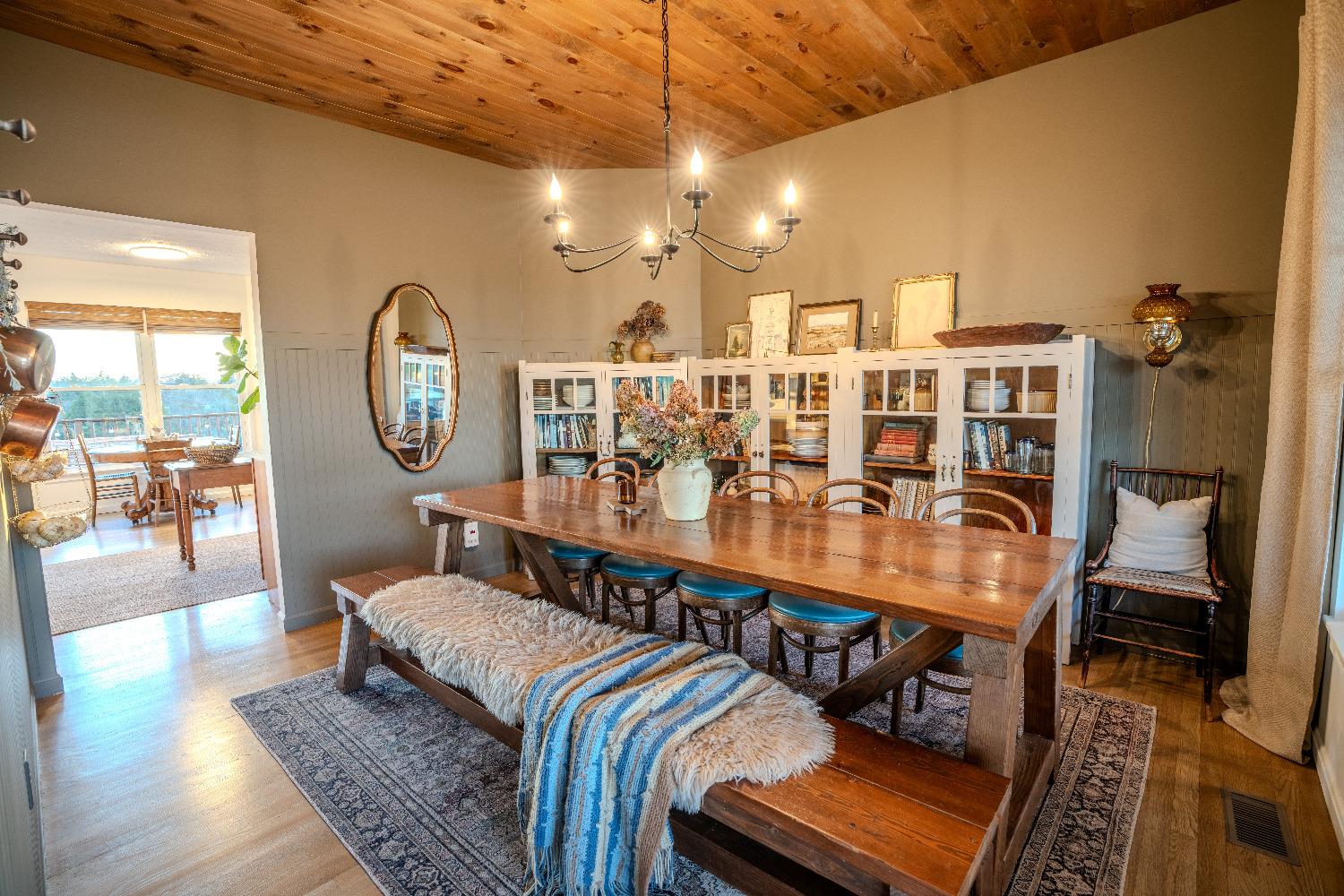 9759 North Hogan Road Aurora, IN 47001 - Photo 11 of 51 Gallery Image 11